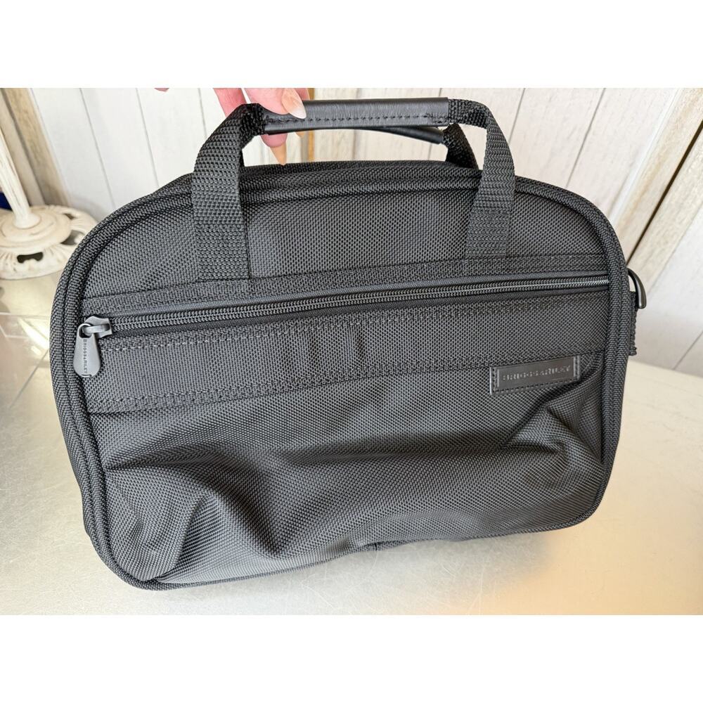 Briggs & Riley Luggage Toiletry Bag Overnite Carry-On Organizer Black